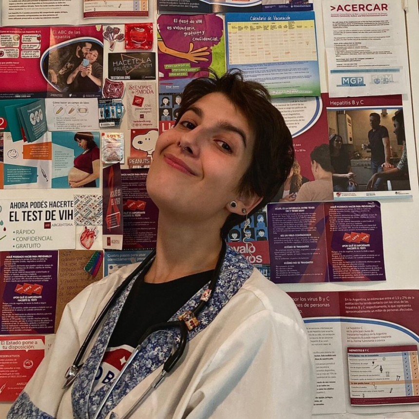 Enfermera marplatense es furor en TikTok. Habla sobre Educación Sexual Integral