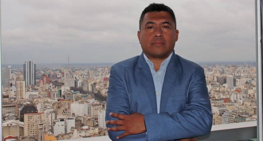 Salvaje agresión a trabajador de prensa