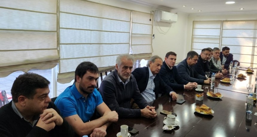 Cámaras pesqueras se reunieron con el gobernador santacruceño Claudio Vidal
