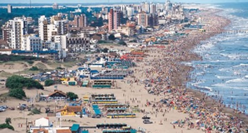 CON EL IMPULSO DE PRE VIAJE VILLA GESELL SE PERFILA A SER UNA DE LAS CIUDADES CON MAYOR NIVEL DE RESERVAS PARA EL FIN DE SEMANA LARGO DE LA DIVERSIDAD